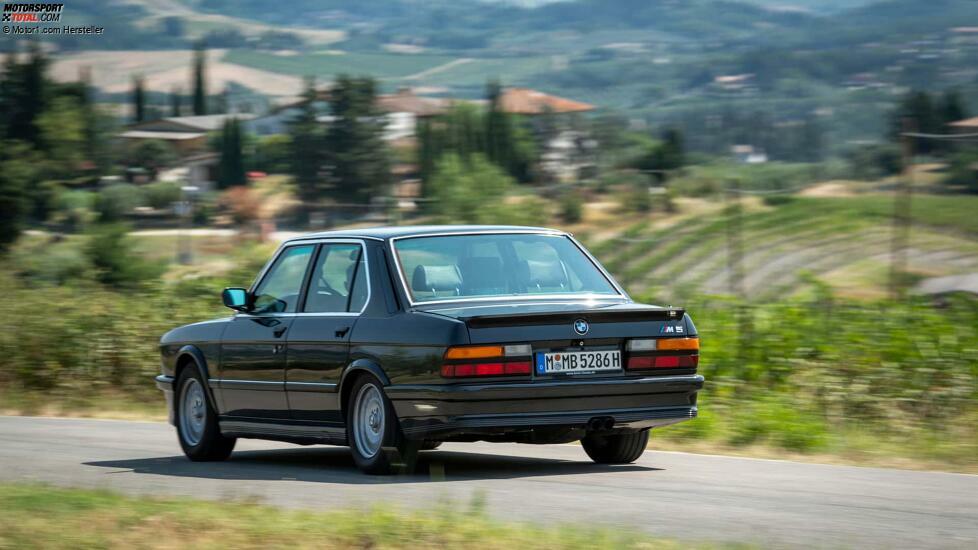 BMW M5 E28 (1986) im Fahrbericht