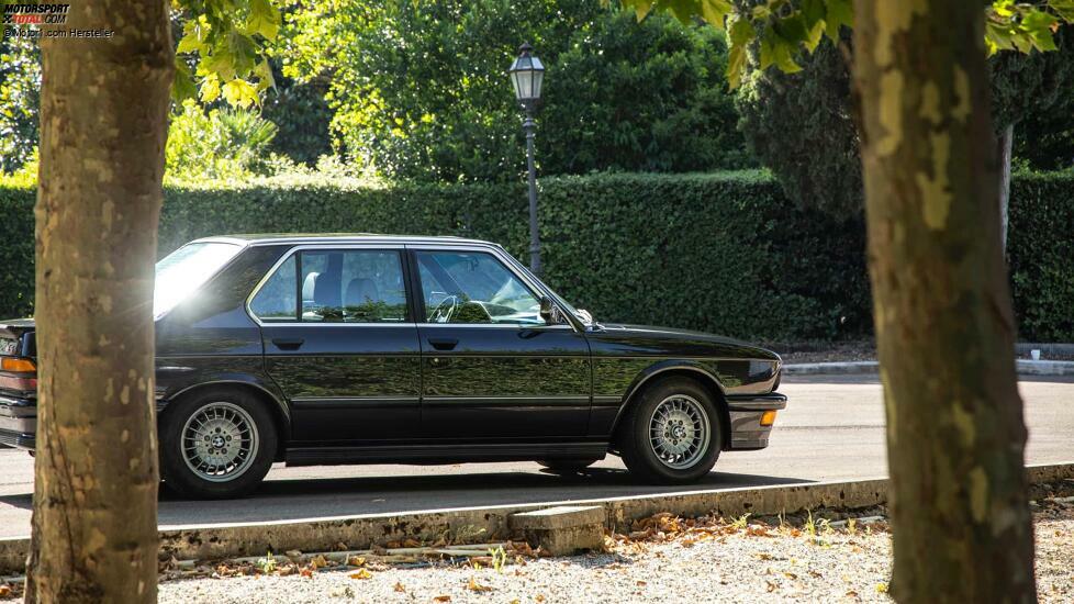 BMW M5 E28 (1986) im Fahrbericht