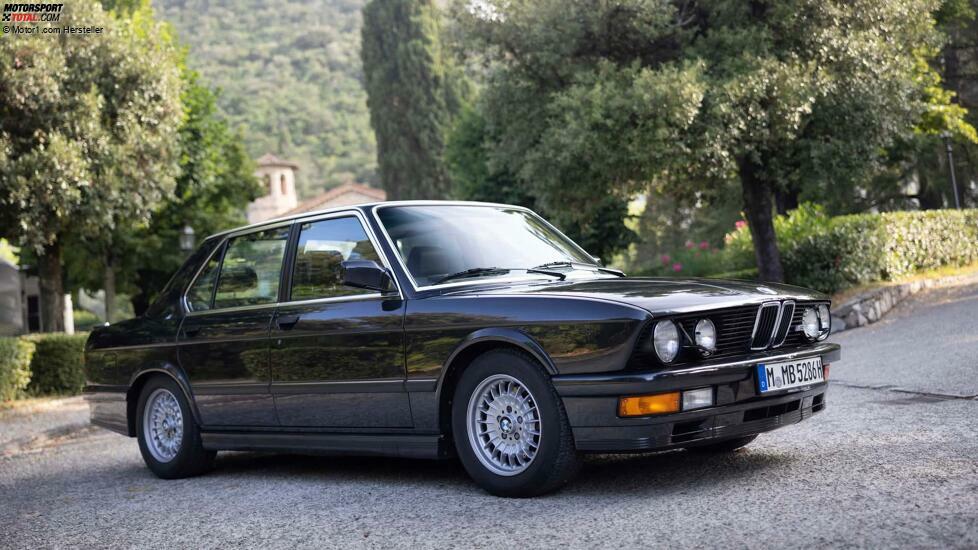 BMW M5 E28 (1986) im Fahrbericht