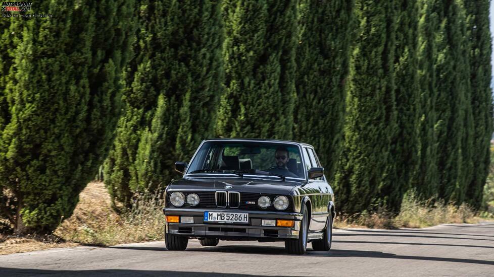BMW M5 E28 (1986) im Fahrbericht