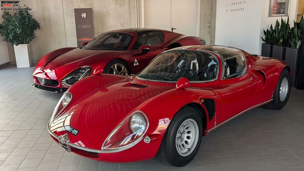 Alfa Romeo 33 Stradale (2024) VS 33 Stradale (1967)