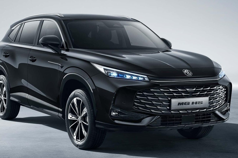 Der Kampf zwischen dem MG HS, dessen zweite Generation im Juli 2024 vorgestellt wurde, und dem Toyota RAV4 geht in eine neue Runde