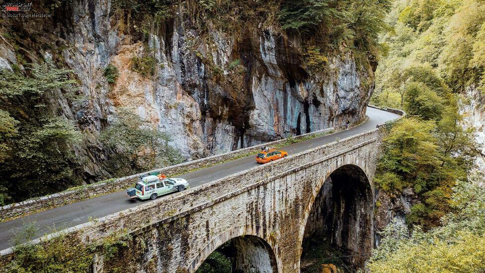 Der Carbage run führt an wunderschöne Orte und Straßen, die fernab des Mainstream-Tourismus liegen