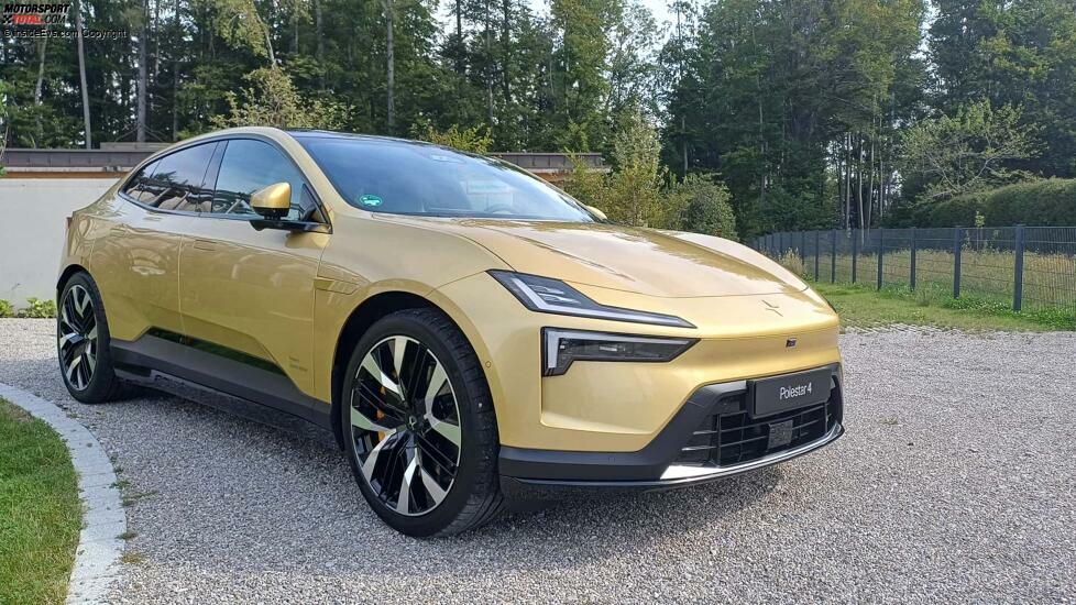 Polestar 4 in der Lackierung 'Gold': Das Exterieur