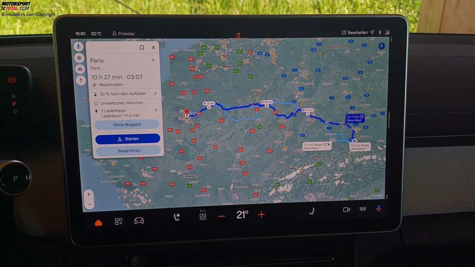 Ladeplanung im Polestar 4: Eine Route nach Paris wurde schnell erstellt ...