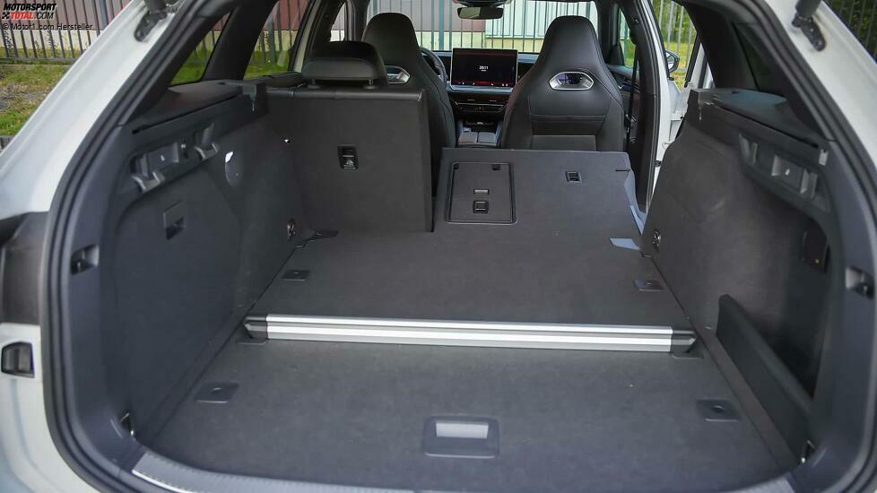 VW Passat Variant 2.0 TDI R-Line (2024) im Test