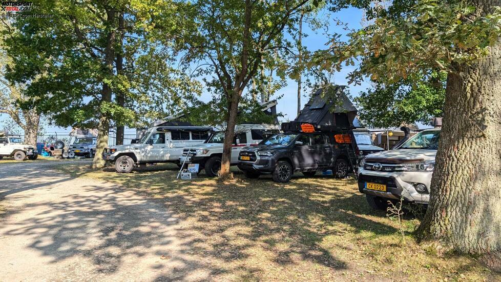 Buschtaxi Treffen 2024: Toyota Land Cruiser