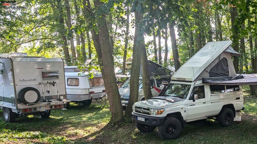 Buschtaxi Treffen 2024: Toyota Land Cruiser
