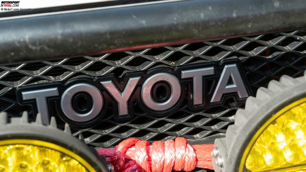 Buschtaxi Treffen 2024: Toyota Land Cruiser
