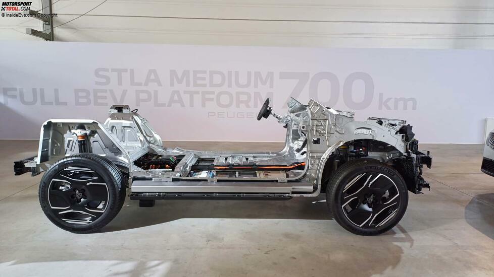 Peugeot E-3008 (2024): Chassis, Akku und Antrieb der neuen Plattform STLA Medium