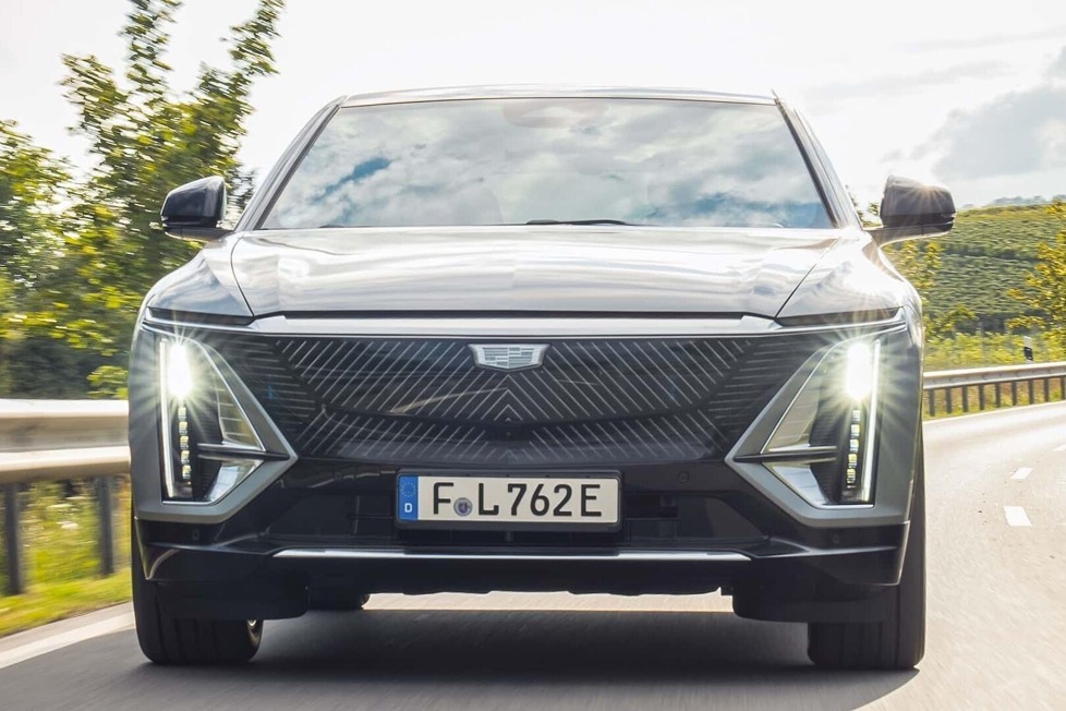 Komfortabel und recht luxuriös ist das amerikanische 530-PS-Premium-SUV und schick und natürlich anders - Aber es bleiben einige Hürden