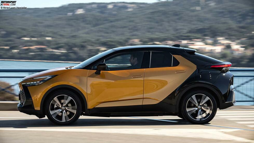Toyota C-HR Plug-in Hybrid (2024)