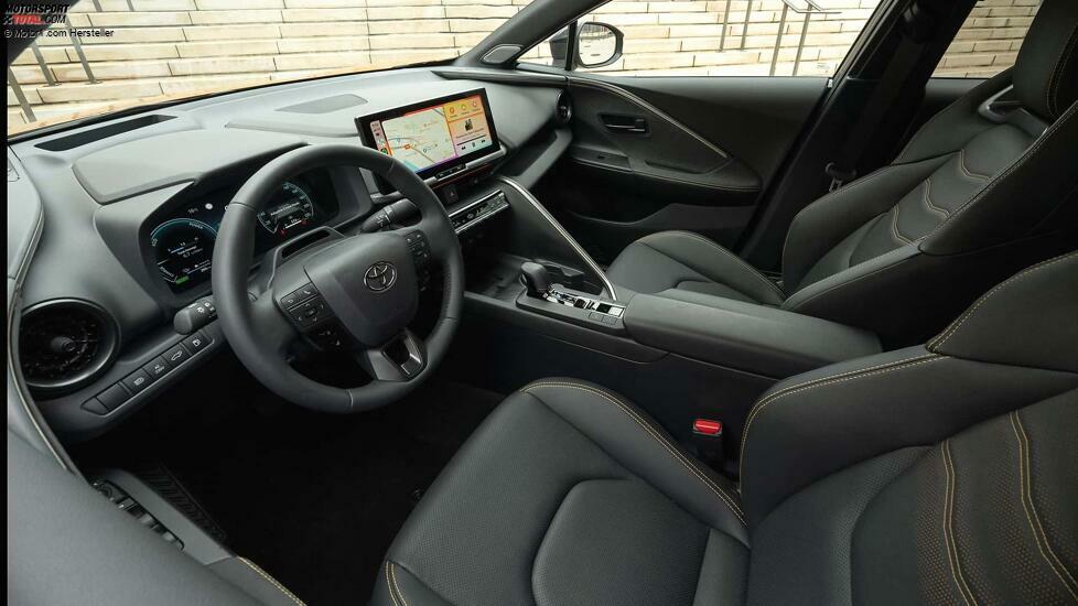 Toyota C-HR Plug-in Hybrid (2024)