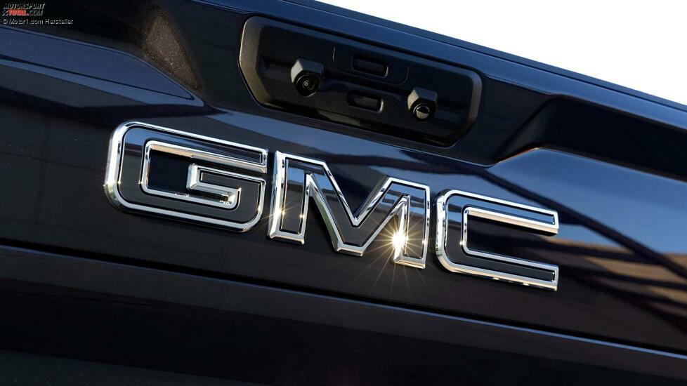GMC Sierra 2500HD Denali Ultimate (2024)