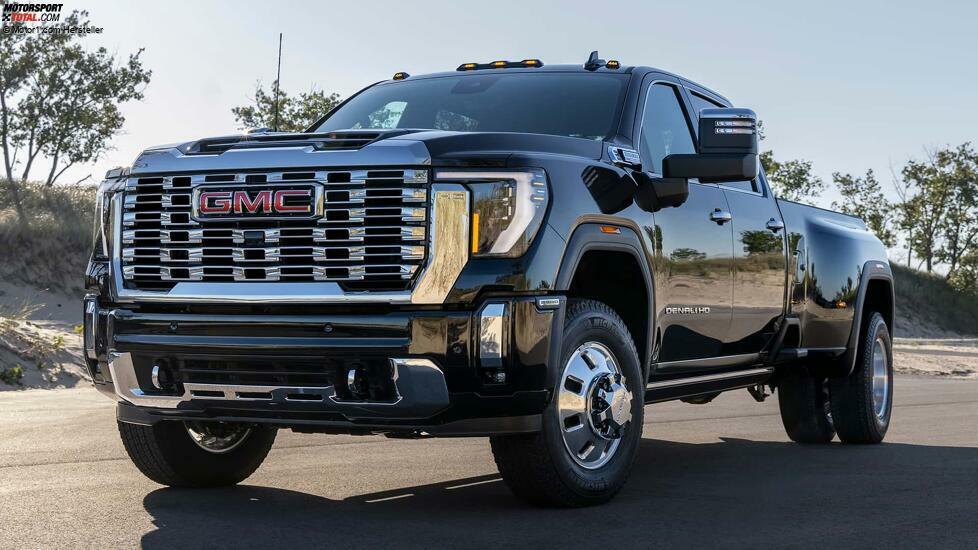 GMC Sierra 3500HD Denali (2024)