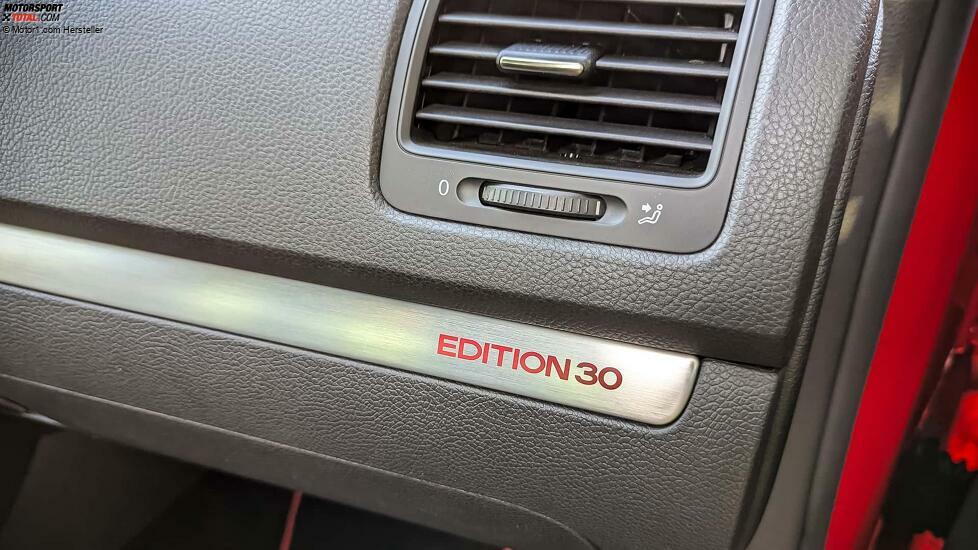 VW Golf GTI Edition 30 (2009)