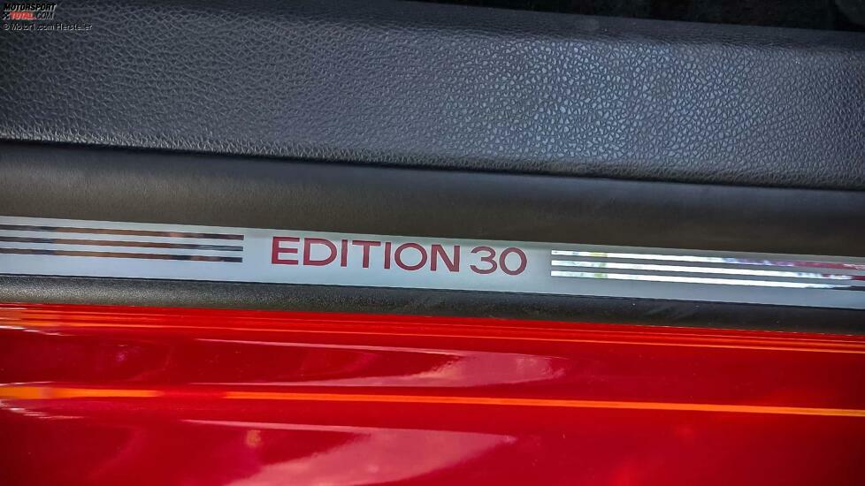 VW Golf GTI Edition 30 (2009)