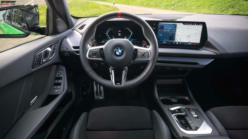 BMW M135i xDrive (2024) im Test