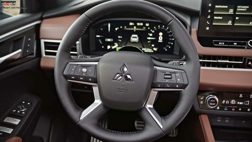 Mitsubishi Outlander (2025)