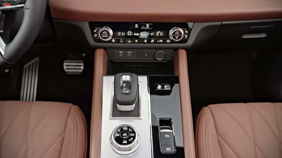 Mitsubishi Outlander (2025)