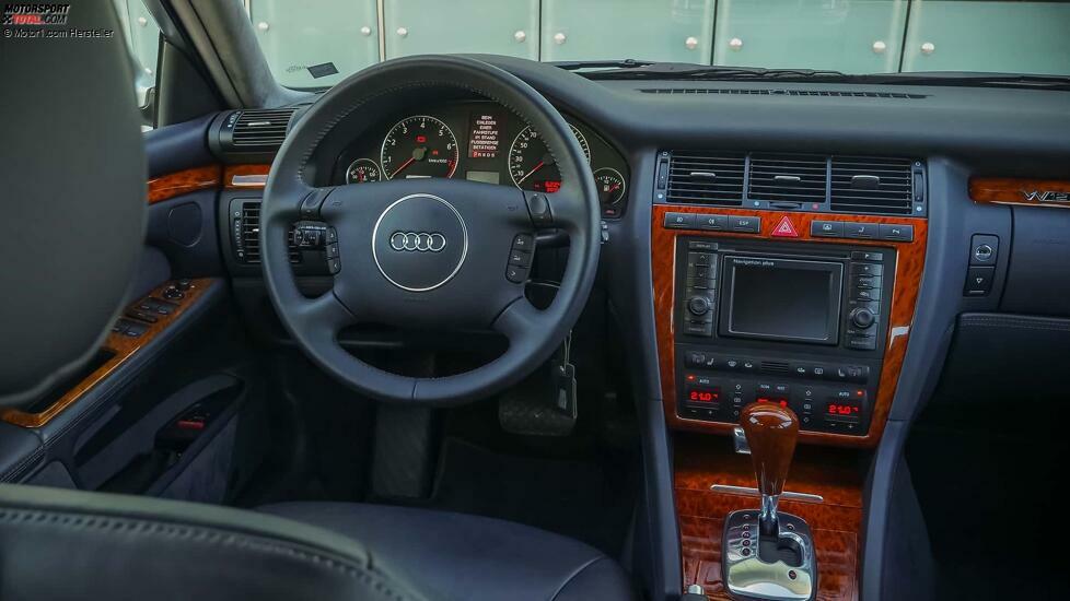 Audi A8 6.0 L (2002) im Fahrbericht
