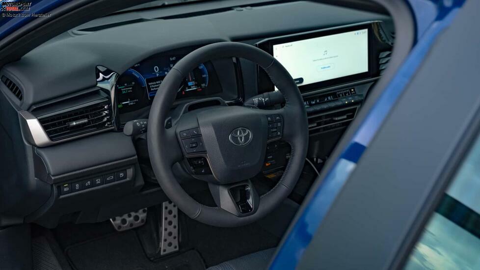 Toyota Camry Testbericht 2025