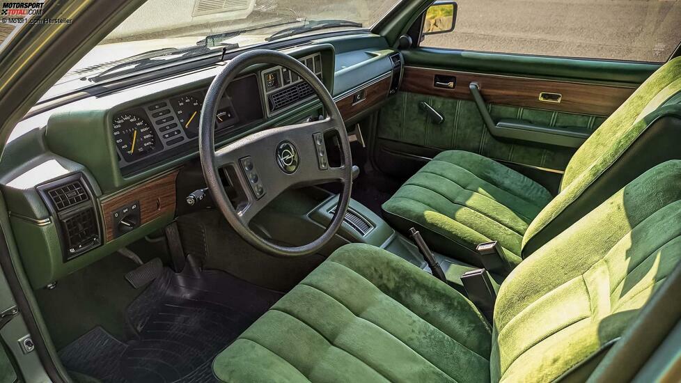 Opel Senator 2.8 S (1979)