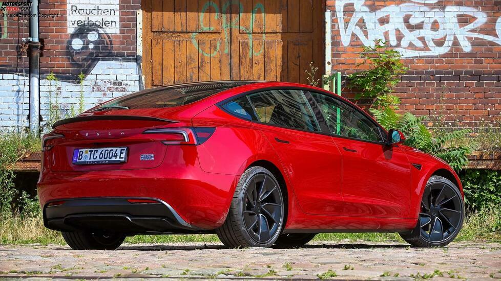 Tesla Model 3 Performance (2024) im Test