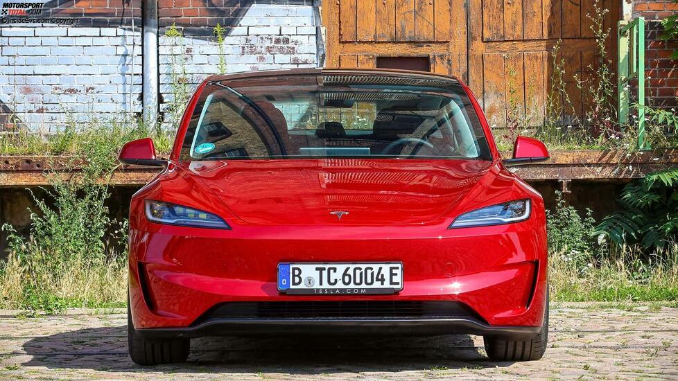 Tesla Model 3 Performance (2024) im Test
