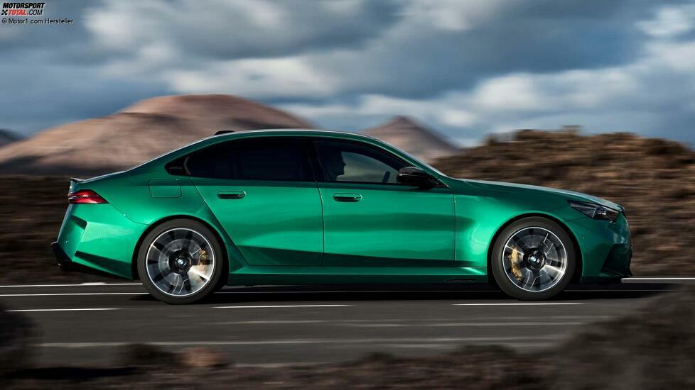 2025 BMW M5