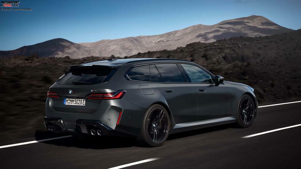 BMW M5 Touring (2024)