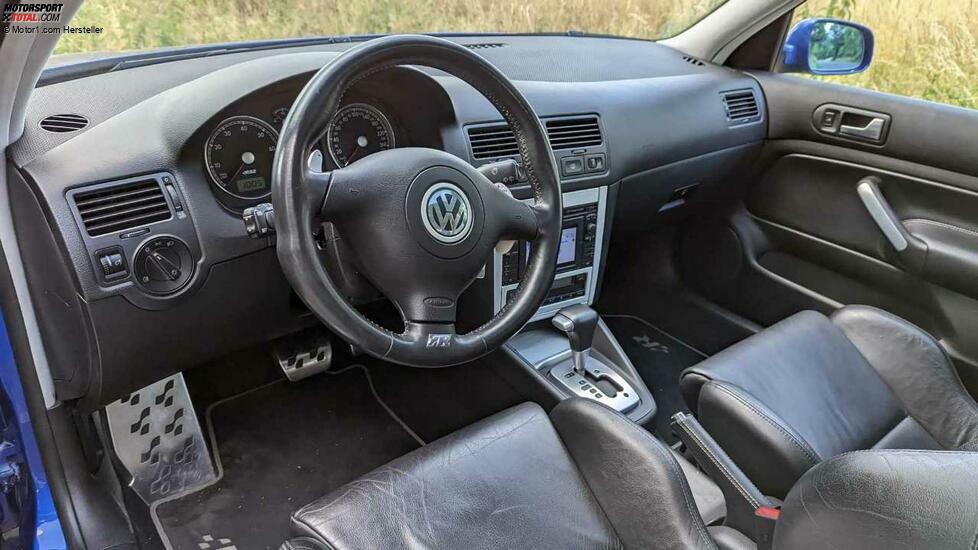 VW Golf R32 VR6