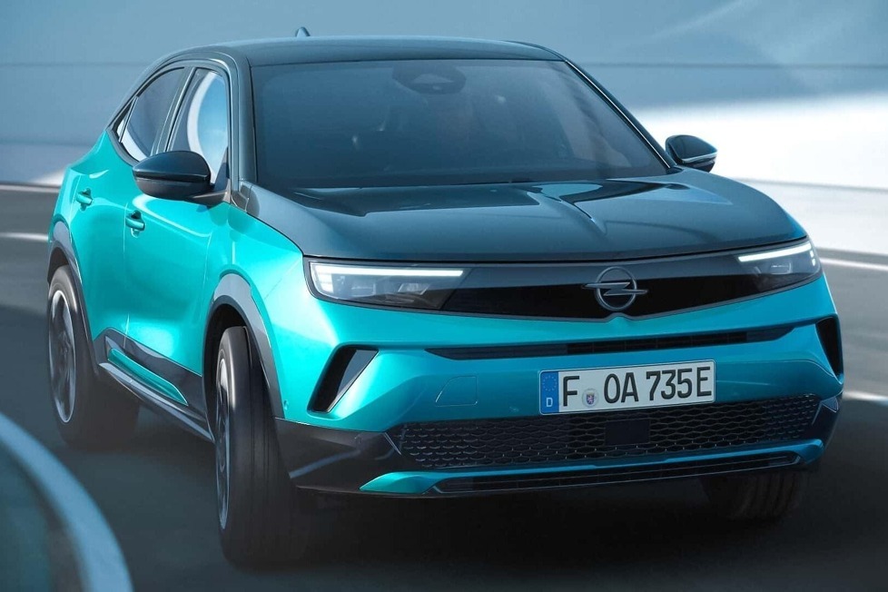 Nach gut vier Jahren überarbeitet Opel den aktuellen Mokka kaum sichtbar: Wir zeigen, was sich ändert und haben Preise für Benziner und Elektro