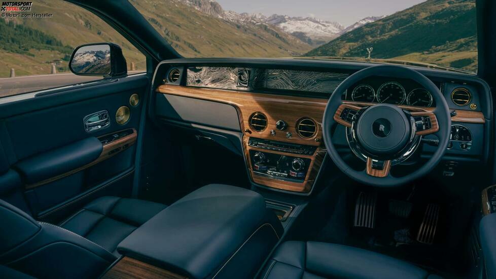 Rolls-Royce Phantom Goldfinger (2024)
