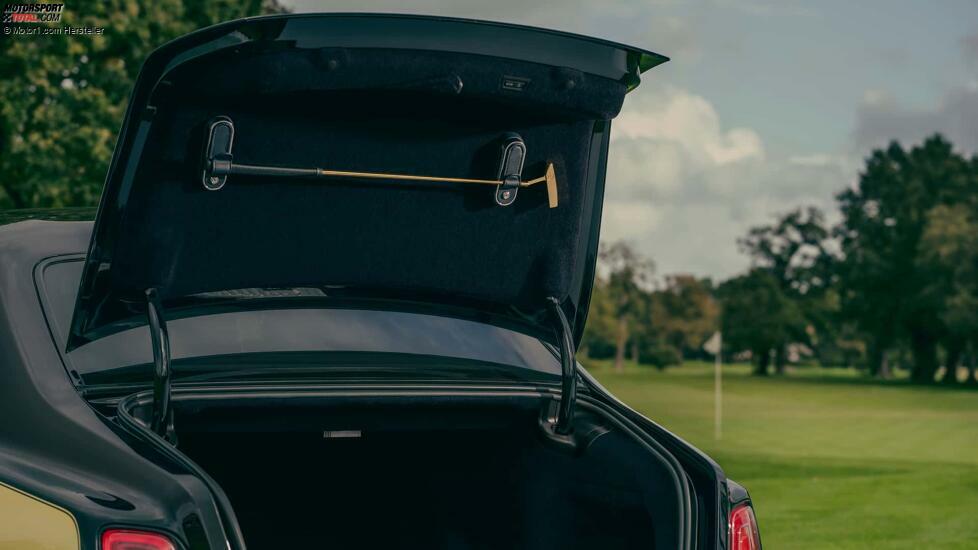 Rolls-Royce Phantom Goldfinger (2024)