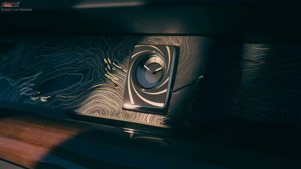 Rolls-Royce Phantom Goldfinger (2024)