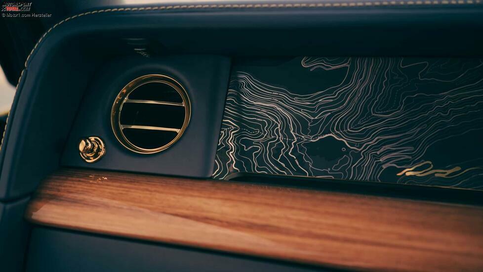 Rolls-Royce Phantom Goldfinger (2024)