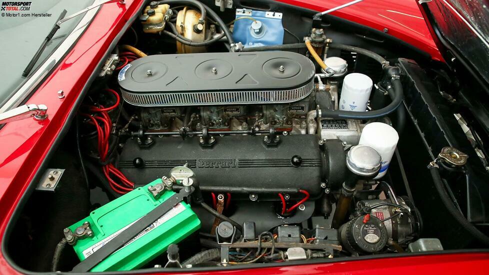 Ferrari 275 GTS (1965)