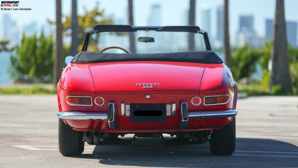 Ferrari 275 GTS (1965)