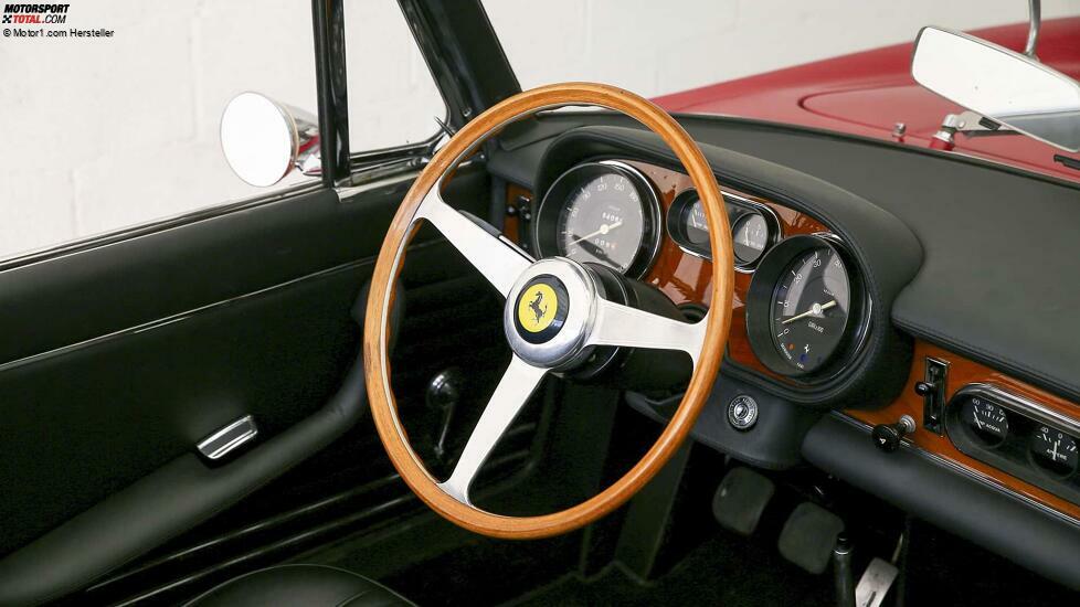 Ferrari 275 GTS (1965)