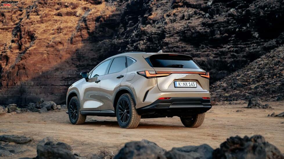 Lexus NX Overtrail 2025