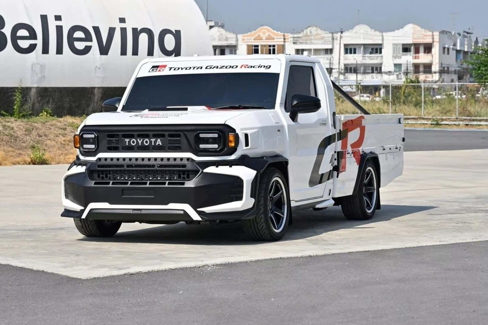 Der Umbau von Gazoo Racing hat einen Diesel mit Hinterradantrieb