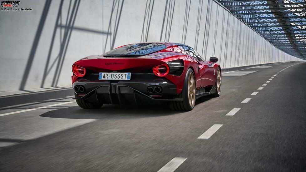Alfa Romeo 33 Stradale (2023)