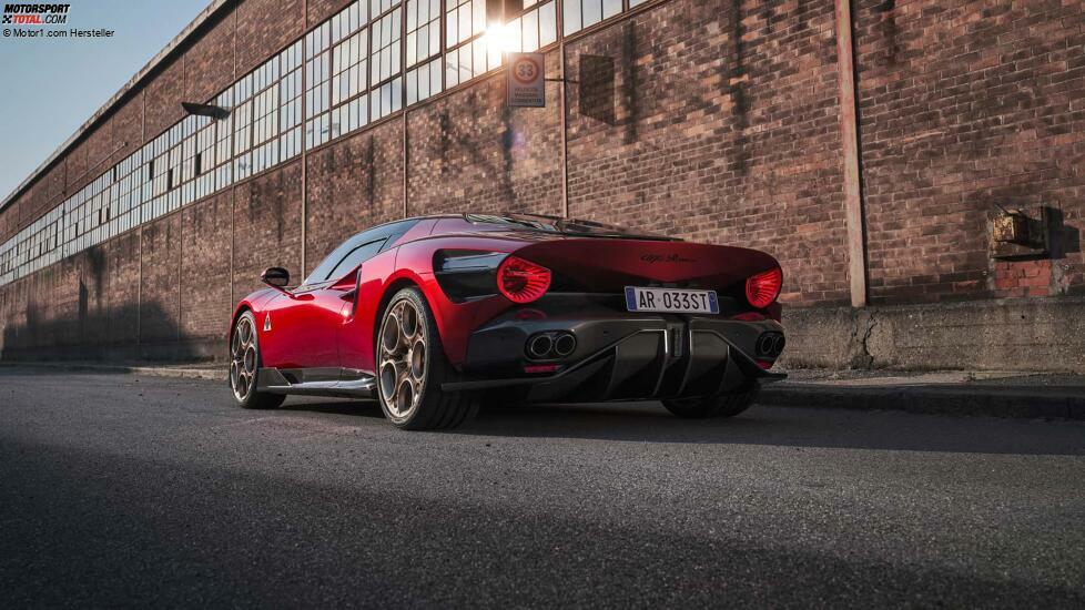 Alfa Romeo 33 Stradale (2023)