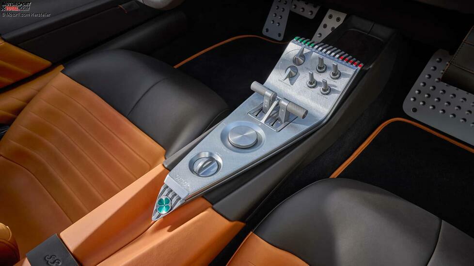 Alfa Romeo 33 Stradale (2023)