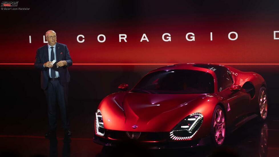 Foto - Alfa Romeo 33 Stradale (2023)