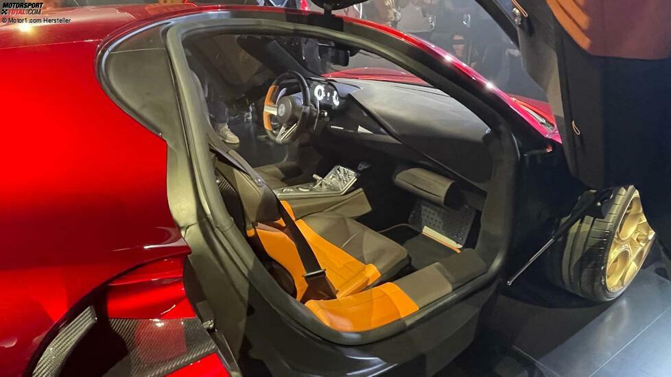 Foto - Alfa Romeo 33 Stradale (2023)