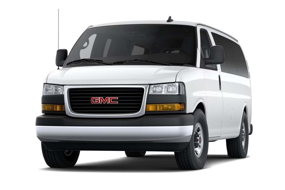 Der GMC Savana geht in das Modelljahr 2025 und ist weitgehend derselbe Lieferwagen, der vor fast drei Jahrzehnten in de USA auf den Markt kam