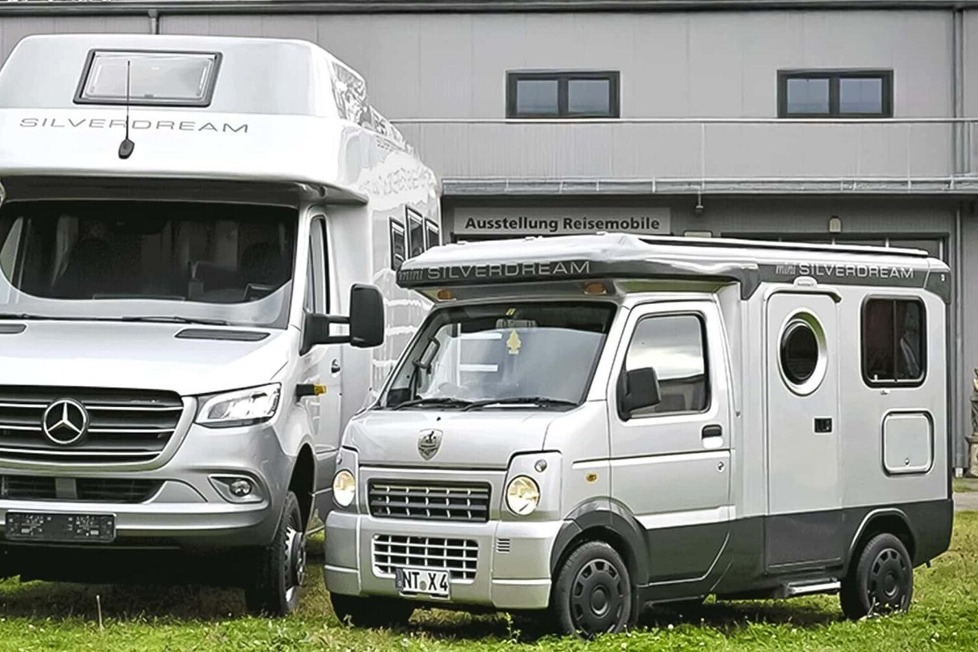 Der Silverdream Mini ist ein kompakter Campervan auf Mazda-Basis: Er bietet überraschend viel Komfort, Funktionalität und Komfort für zwei Personen