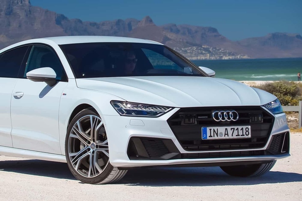 Parallel zum Audi A6 C8, mit dem er sich die Plattform teilt, wird dessen schnittiger Bruder zum Ende des aktuellen Modelljahrs auslaufen.